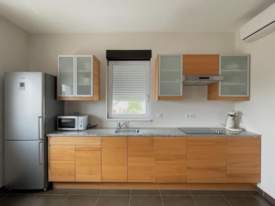 Appartement Mb - Logement 3 Chambres - Drage Exteriér fotografie